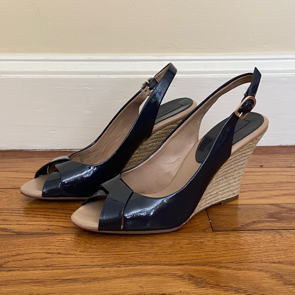 Banana Republic Navy Patent Leather Wedge Slingback Sandals
